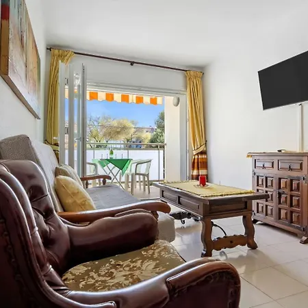 Playa Dorada B106 Apartment