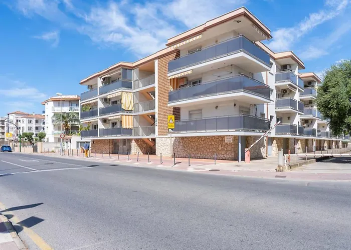 Апартаменты Playa Dorada B106 Камбрильс