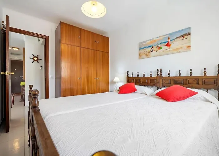 Апартаменты Playa Dorada B106 *