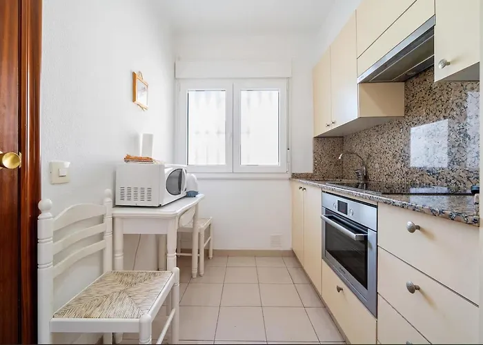 Playa Dorada B106 Апартаменты Камбрильс