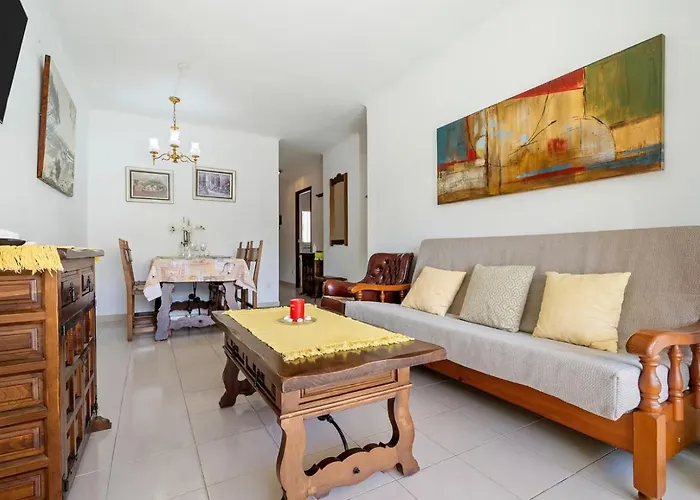 Апартаменты Playa Dorada B106 *